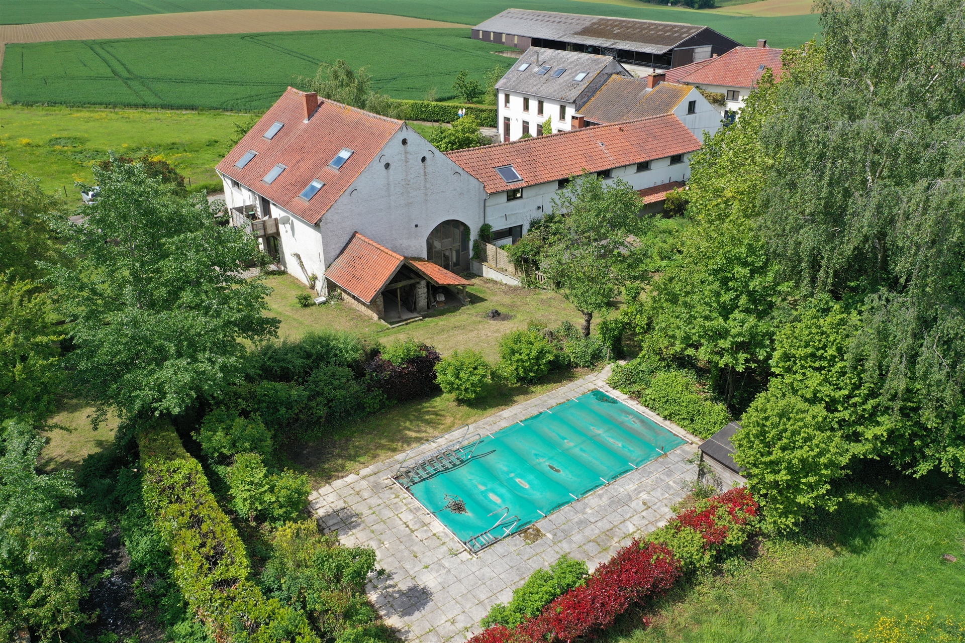Propriété avec plusieurs logements dans un cadre verdoyant Photo 52