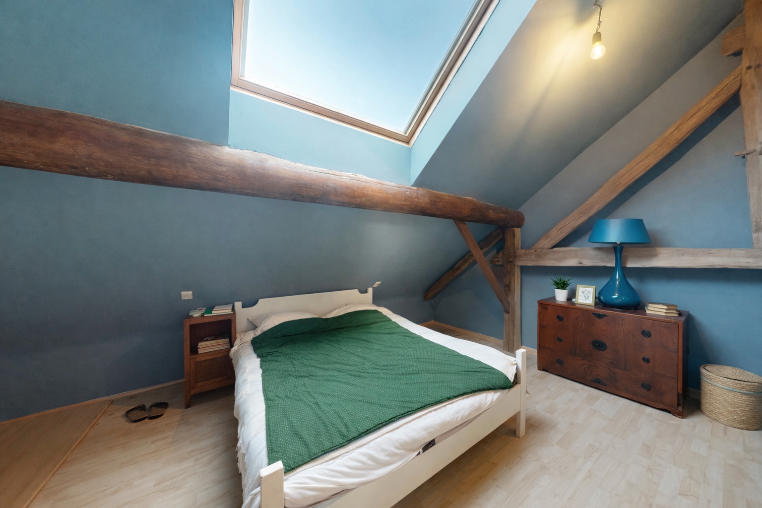 Propriété avec plusieurs logements dans un cadre verdoyant Photo 36