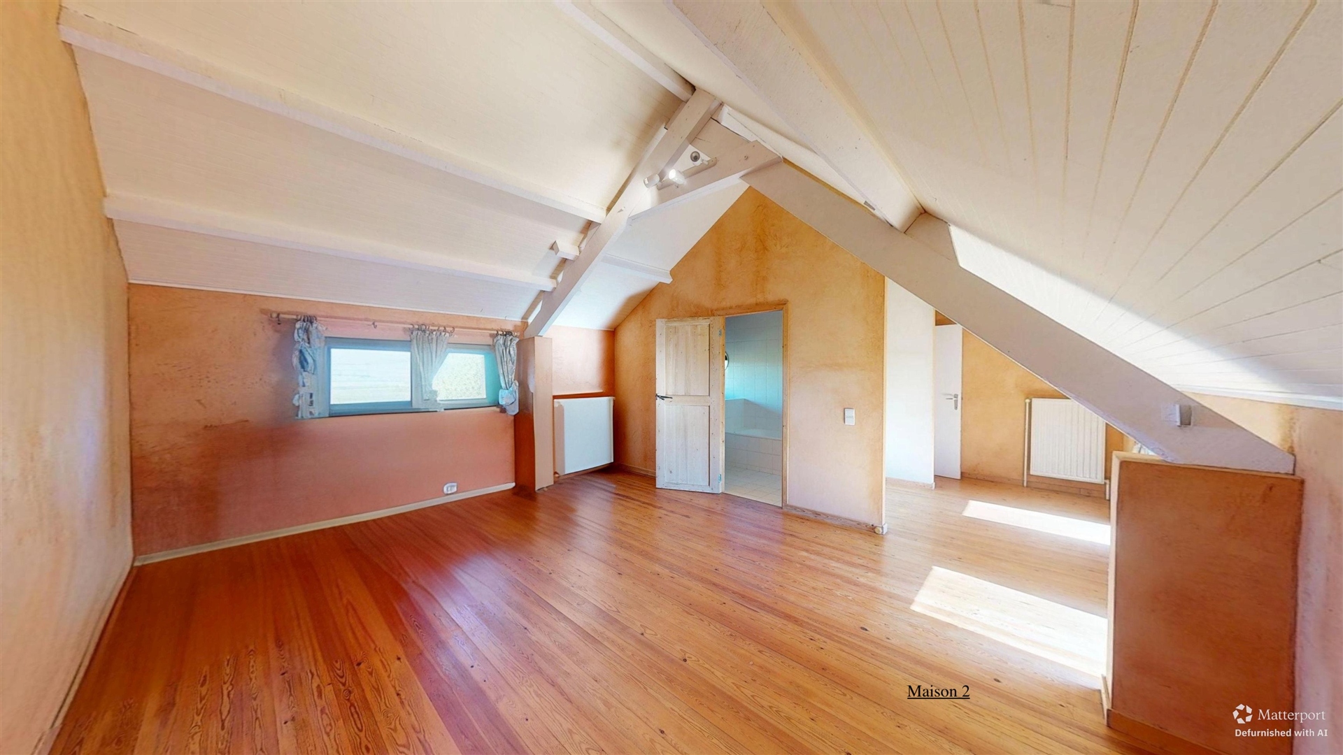 Propriété avec plusieurs logements dans un cadre verdoyant Photo 24