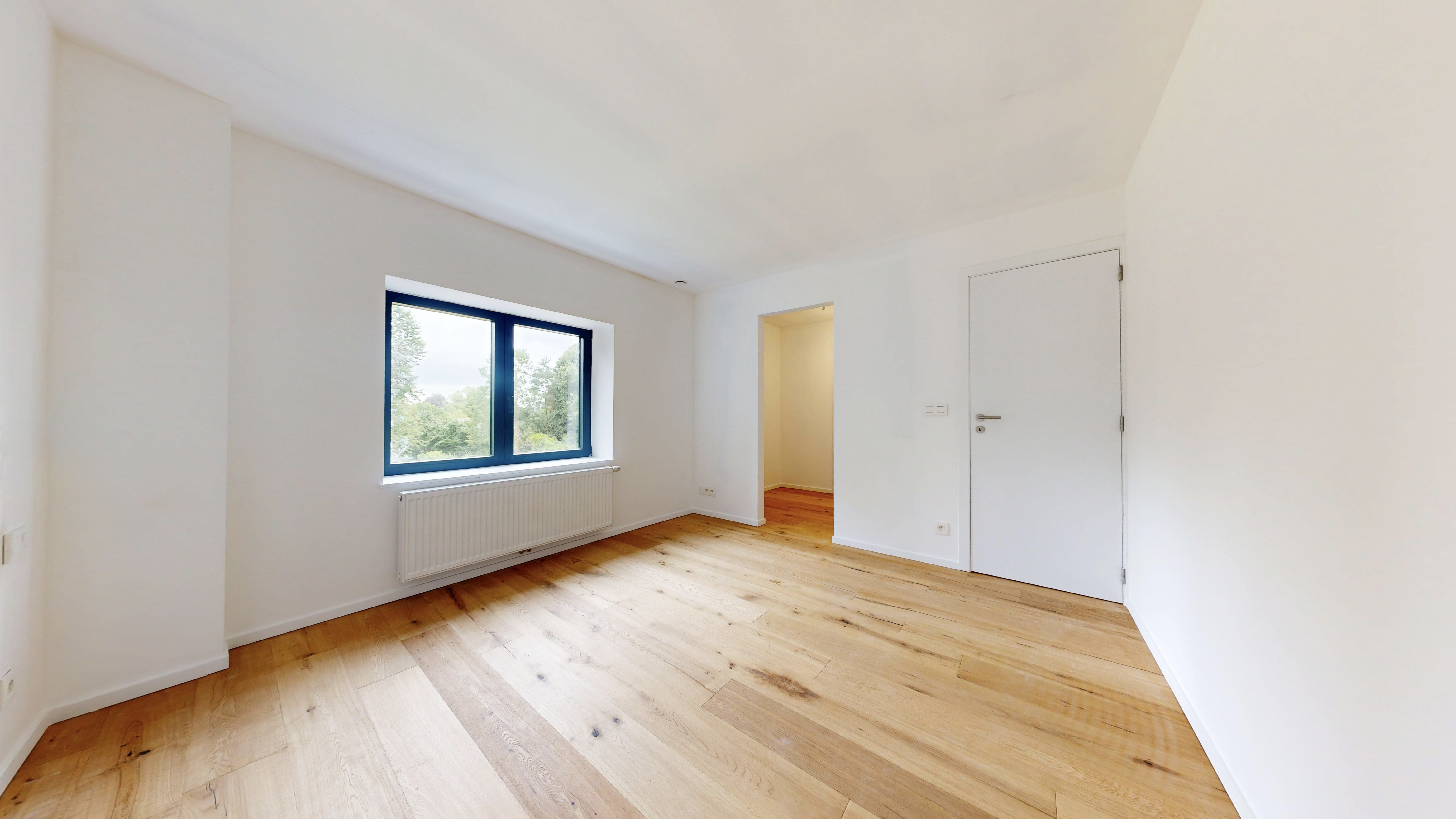 Superbe maison neuve 4ch dans un cadre verdoyant et calme. Photo 9