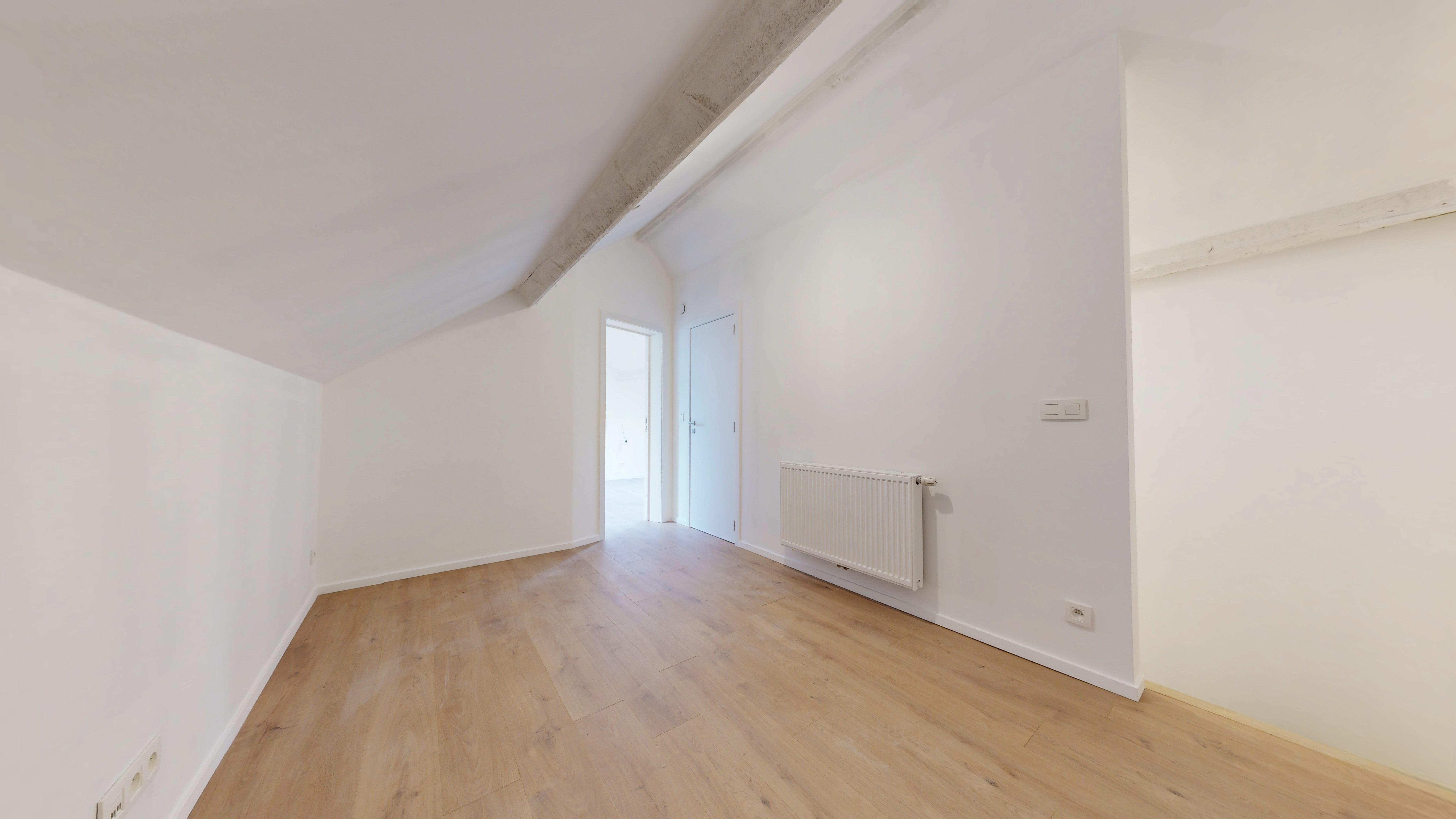 Superbe maison neuve 4ch dans un cadre verdoyant et calme. Photo 16