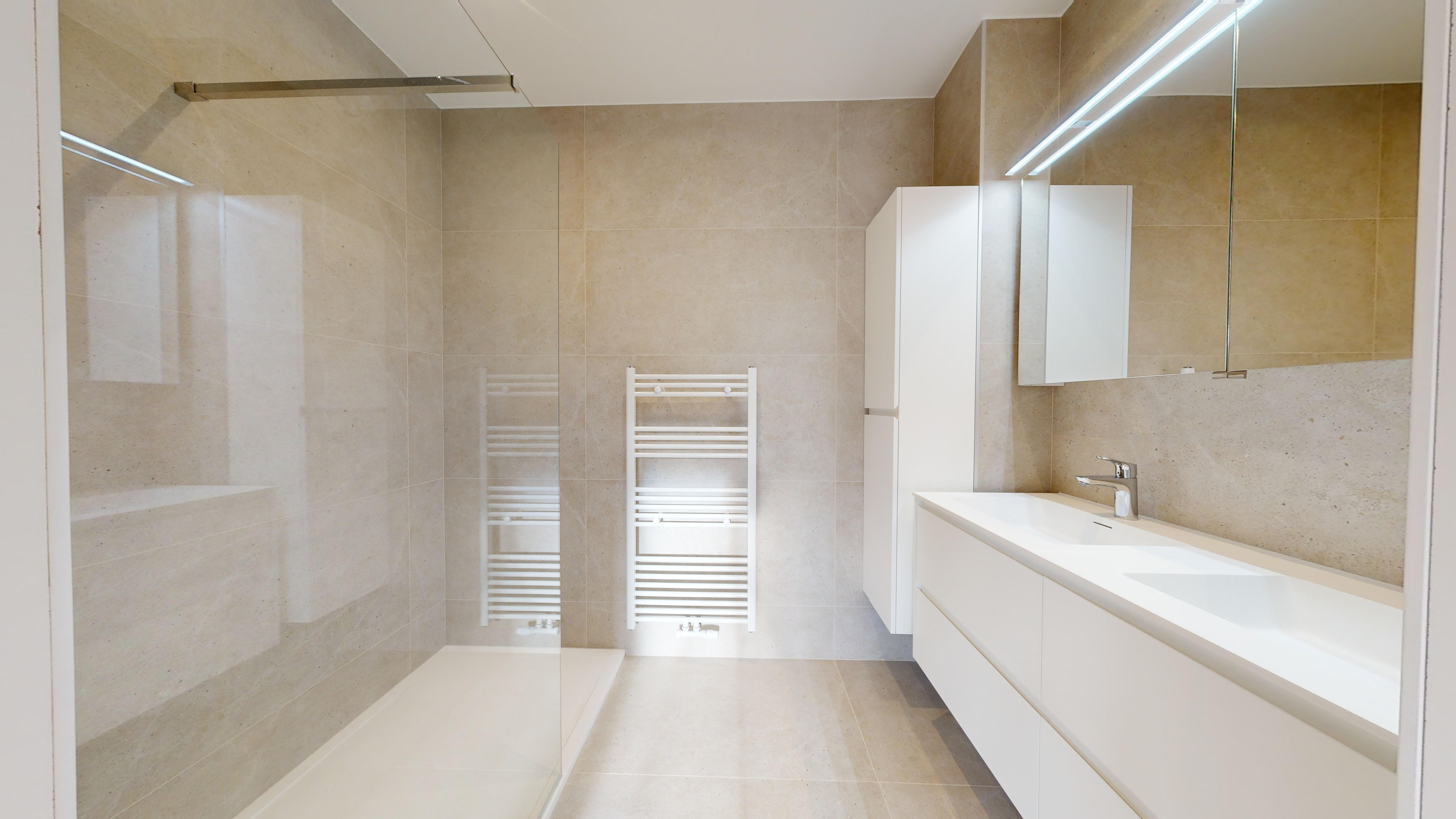 Superbe duplex centre Wavre avec garage et jardin Photo 7