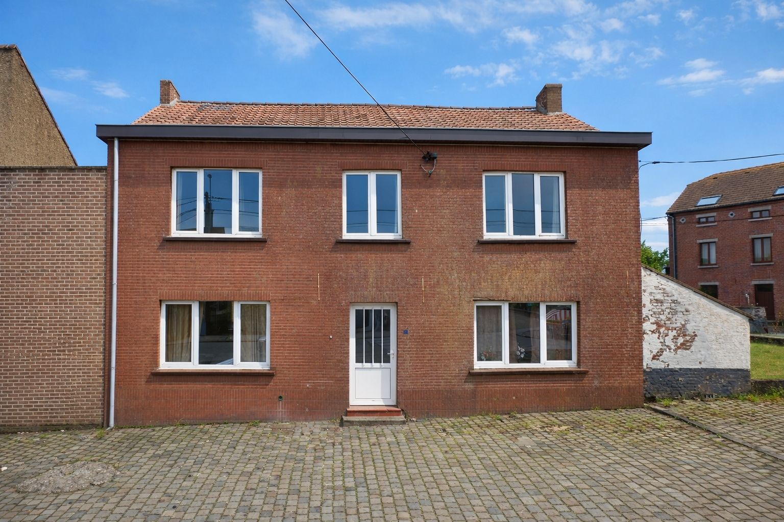 Complete renovatiemogelijkheid in Corbais Photo 1