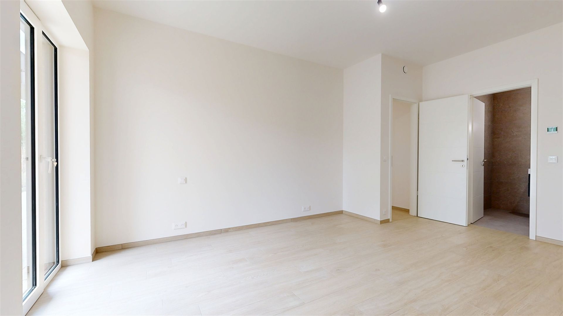 New - 2 bedrooms, 2 bathrooms with garden - Courbevoie Photo 8