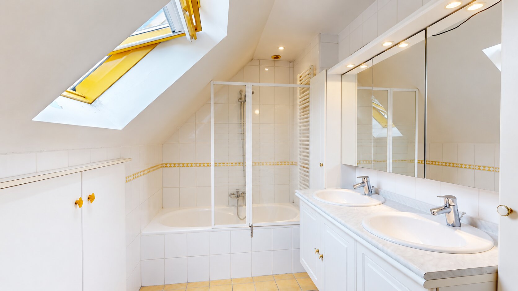 Villa 4 ch. – quartier prisé proche LLN Photo 12