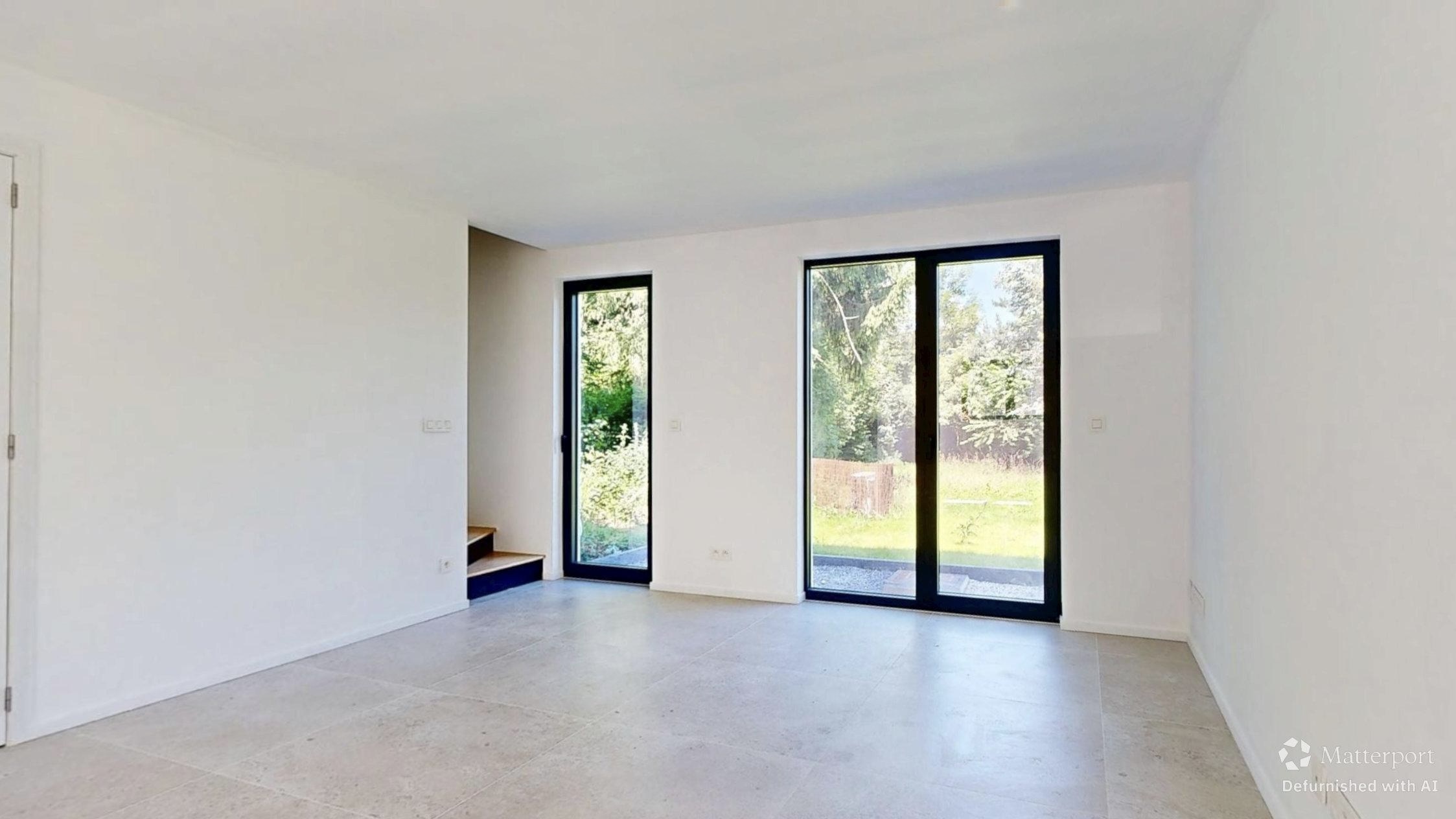 Belle maison neuve dans un cadre verdoyant et calme. Photo 2