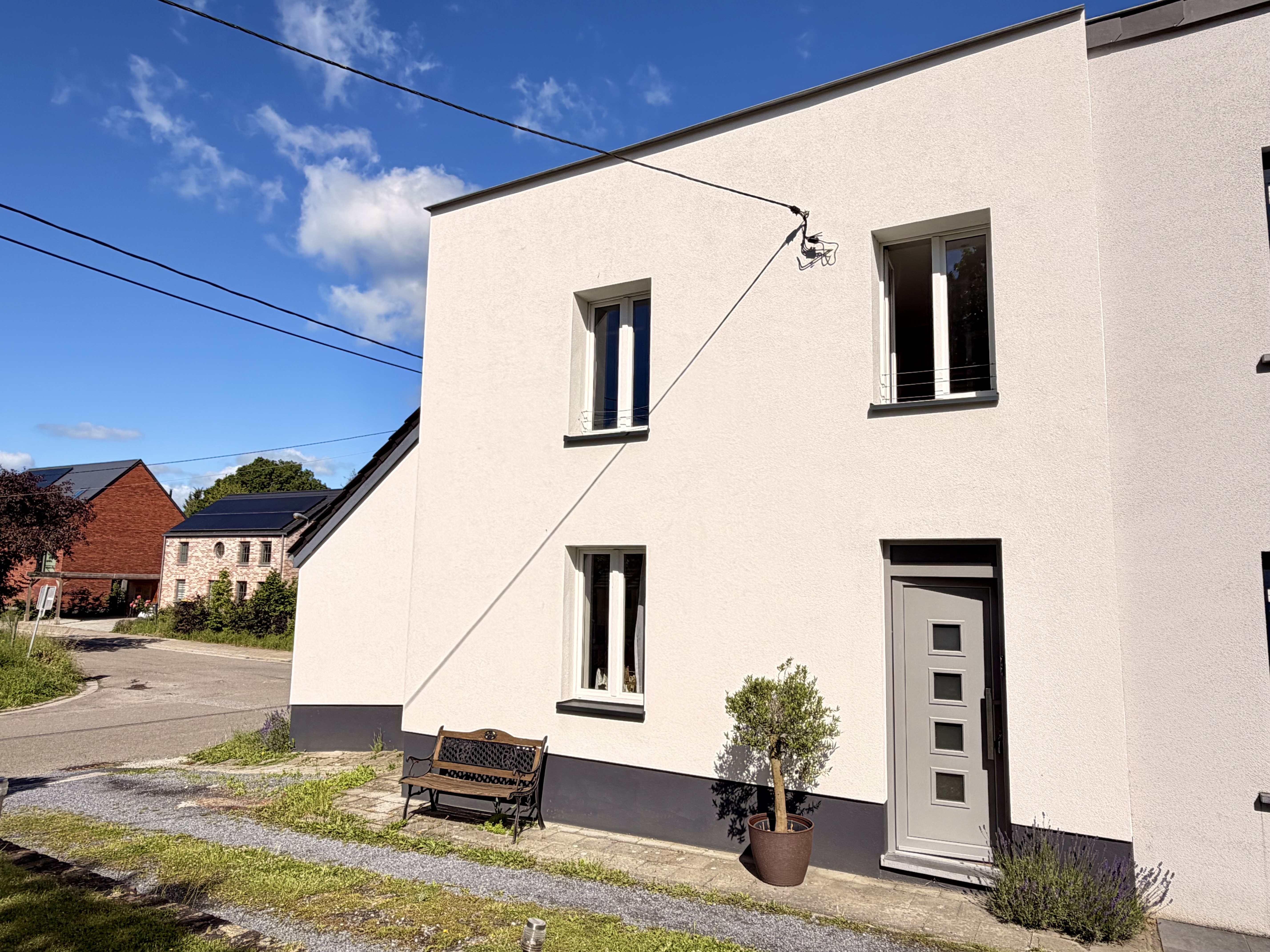 Maison 3 façades rénovée avec PEB C Photo 15