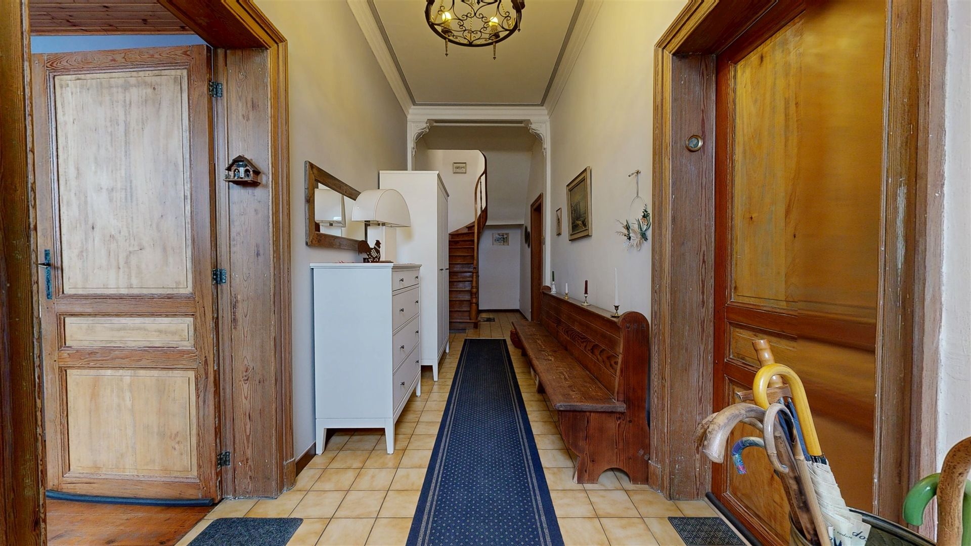 Character house with kangaroo accommodation Photo 8