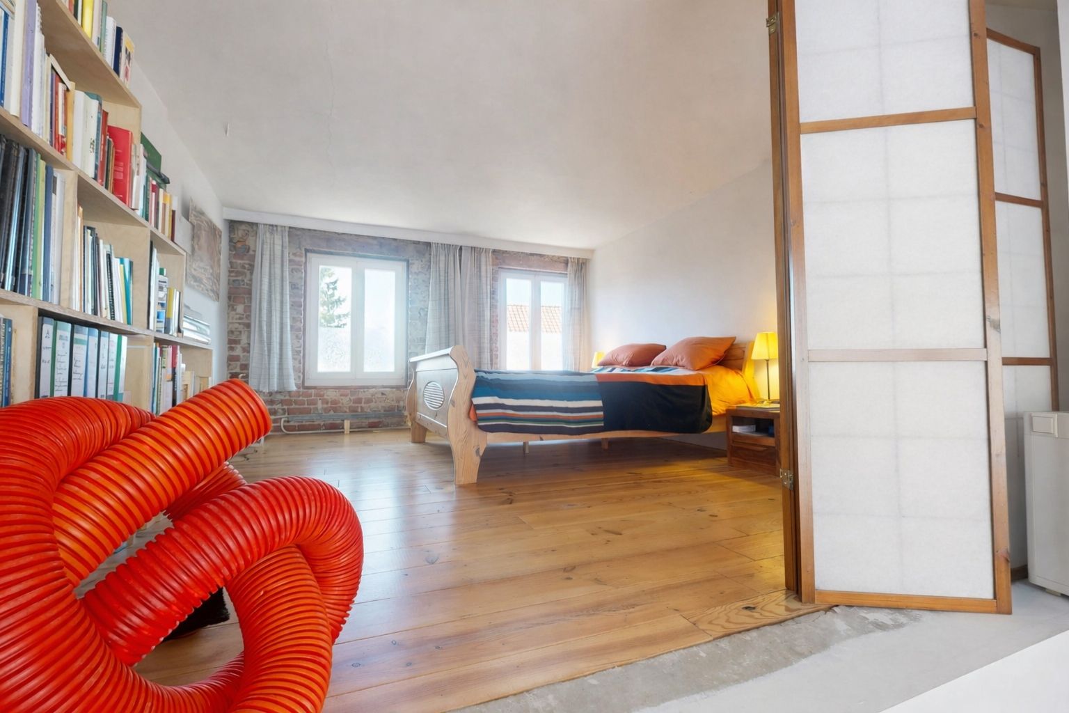 Maison familiale avec jardin, proche gare-commerces-E411 Photo 8