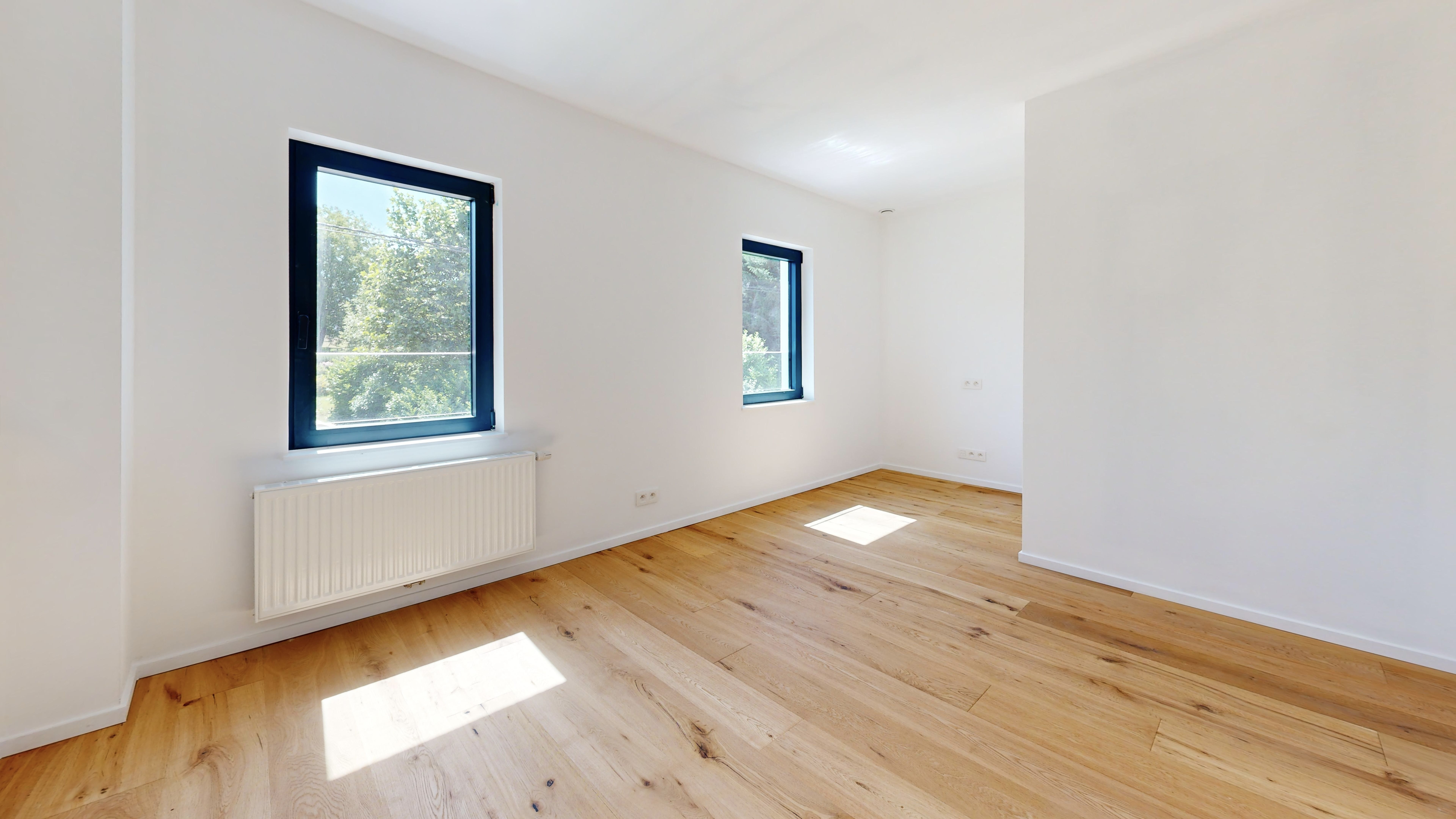 Belle maison neuve dans un cadre verdoyant et calme. Photo 8