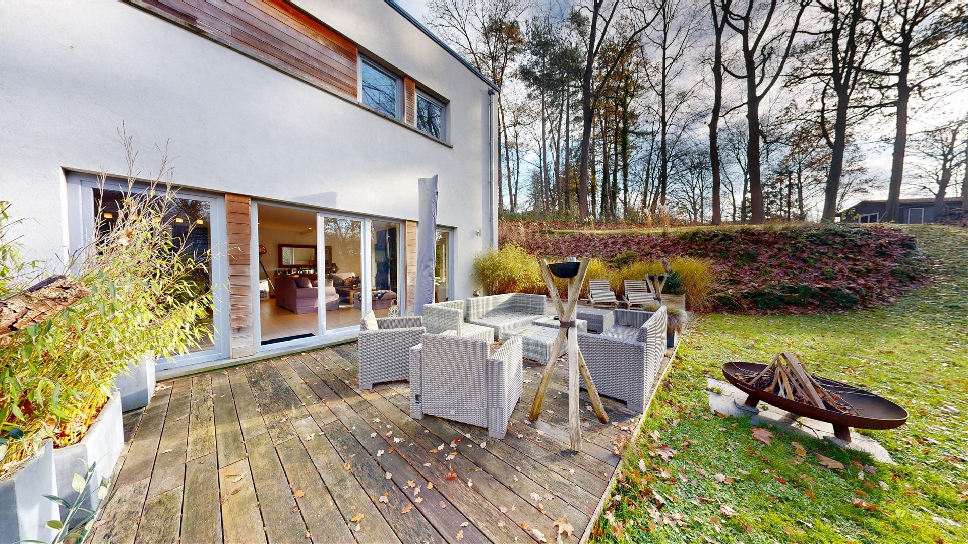 Moderne villa vlakbij het centrum van Gistoux! Photo 2